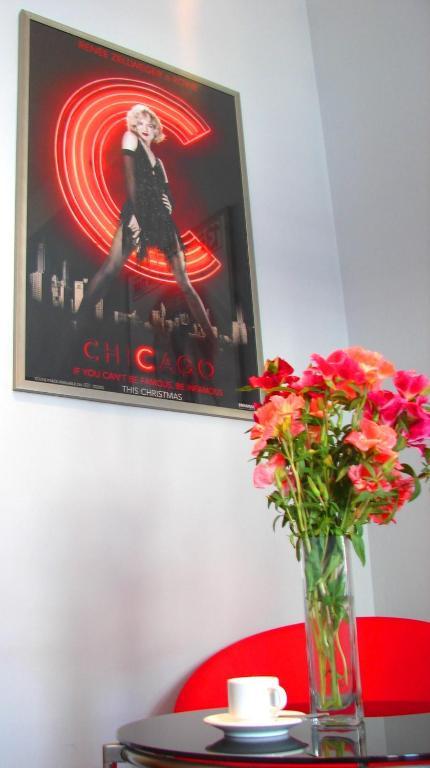 Chmielna Guest House Warsaw Room photo