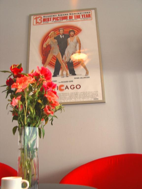 Chmielna Guest House Warsaw Room photo